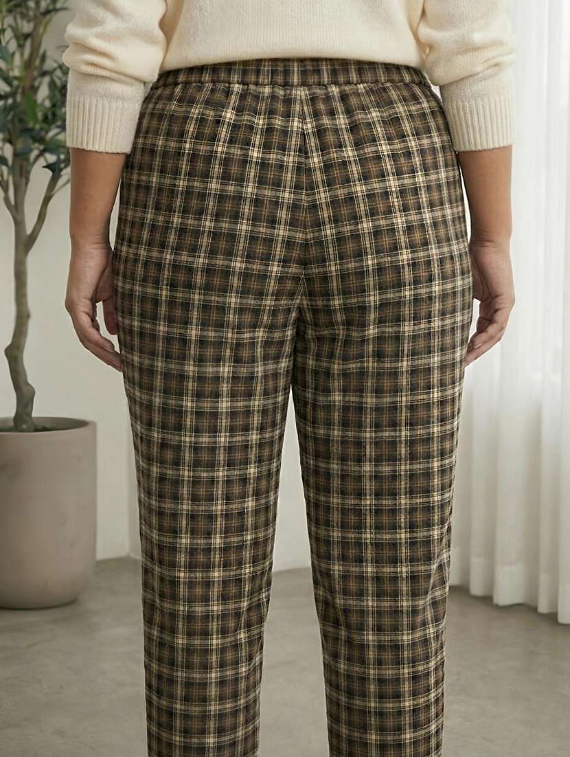 women checkeerd high rise straight trouser - 22285943 -  Standard Image - 4