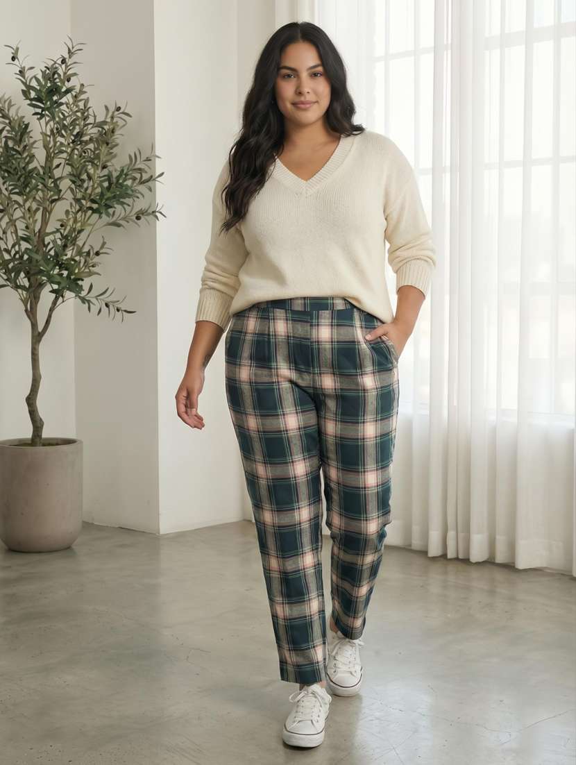 women checkered high risel straight trouser - 22285944 -  Standard Image - 4
