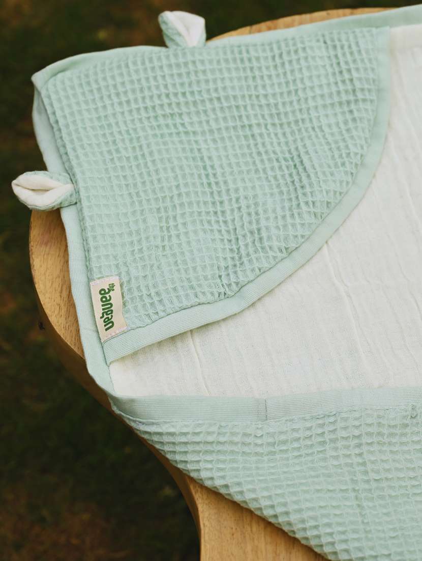 kids solid bath towel - 22285953 -  Standard Image - 4