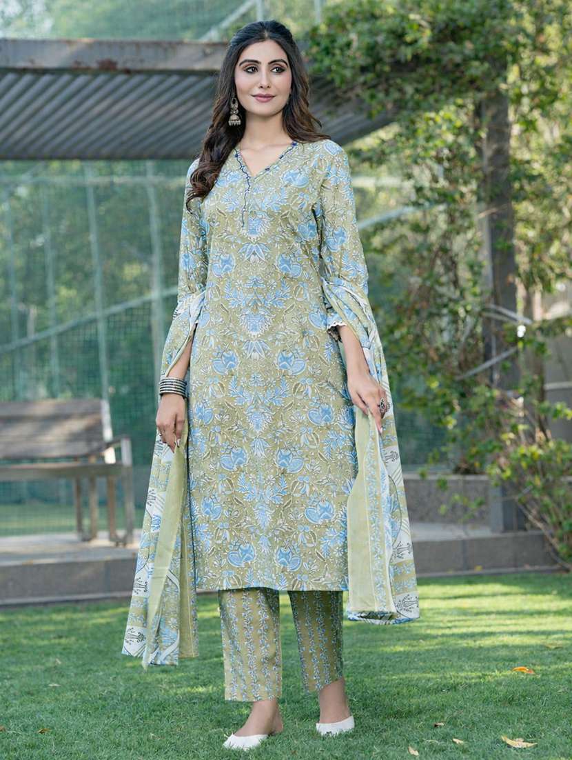 women printed three quarter sleeve kurta pant with dupatta set - 22286495 -  Standard Image - 1