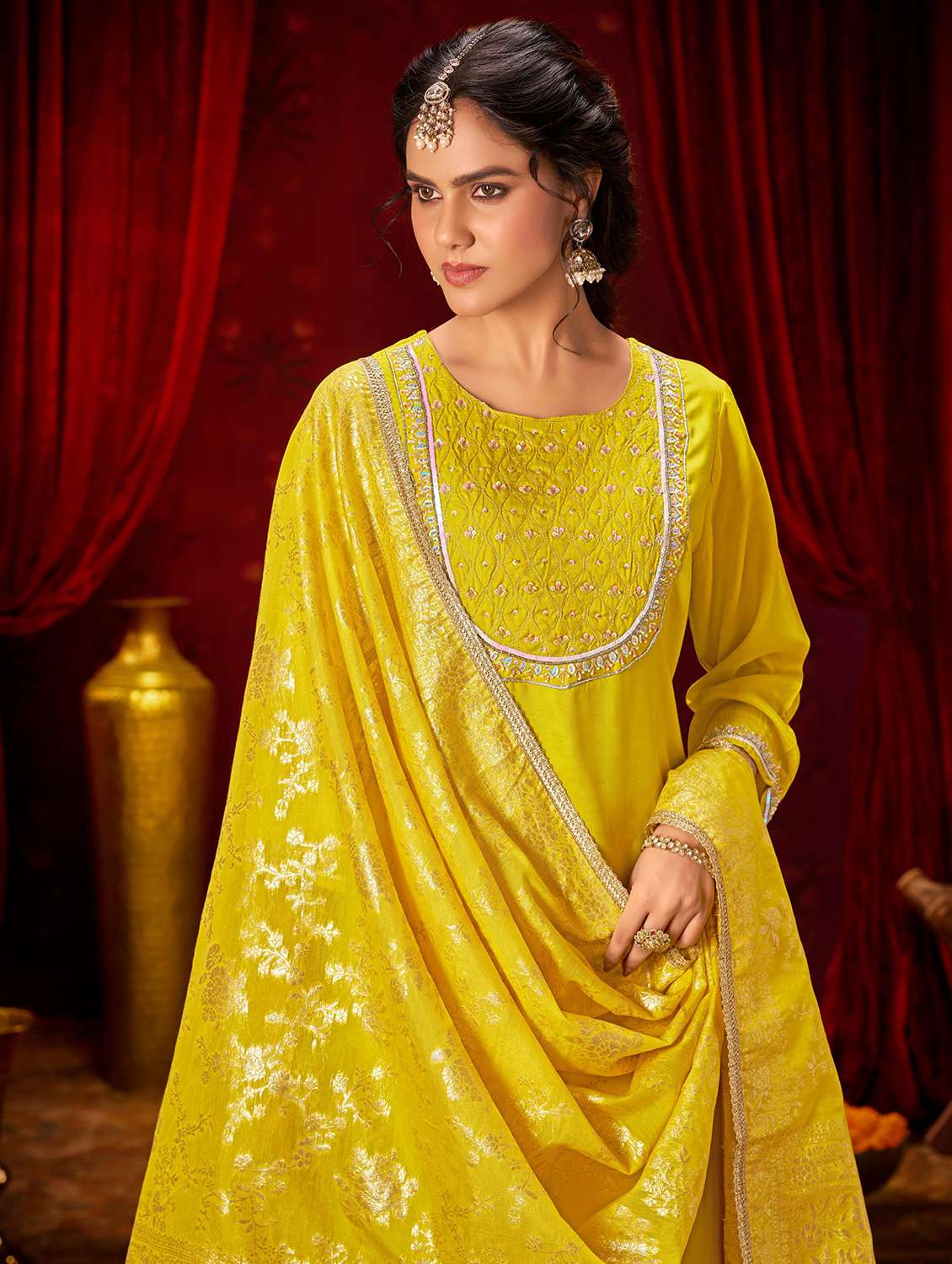 women solid with work three quarter sleeve kurta pant with dupatta set - 22286537 -  Standard Image - 4