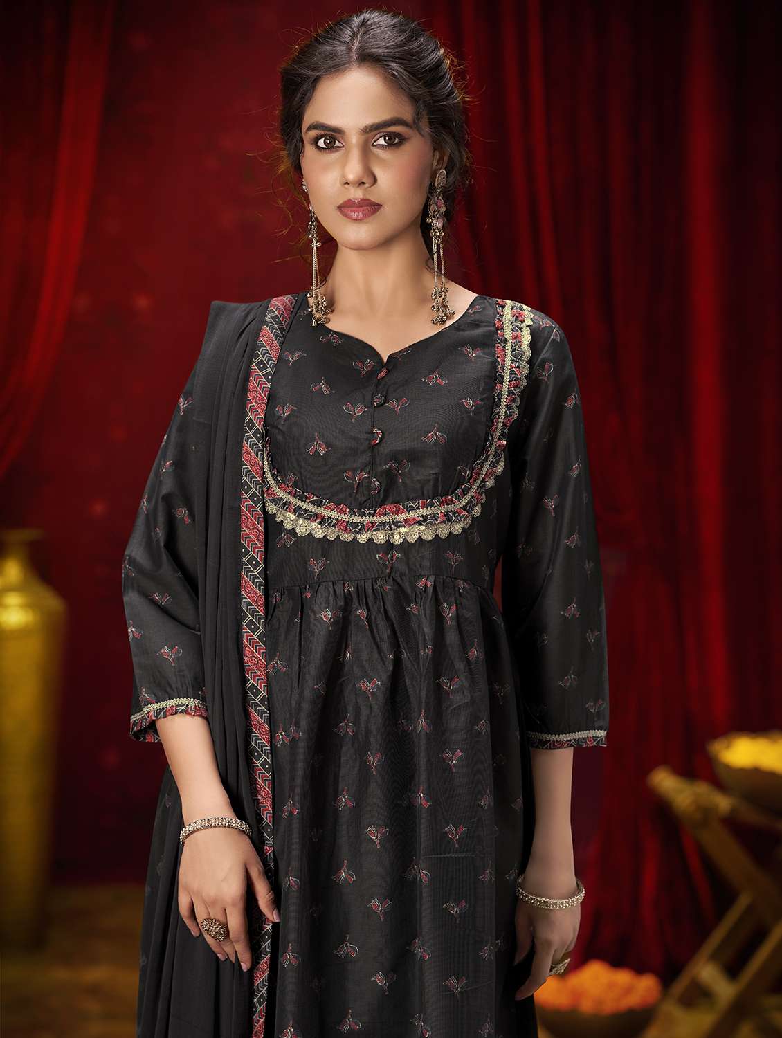 women printed three quarter sleeve kurta pant with dupatta set - 22286538 -  Standard Image - 4