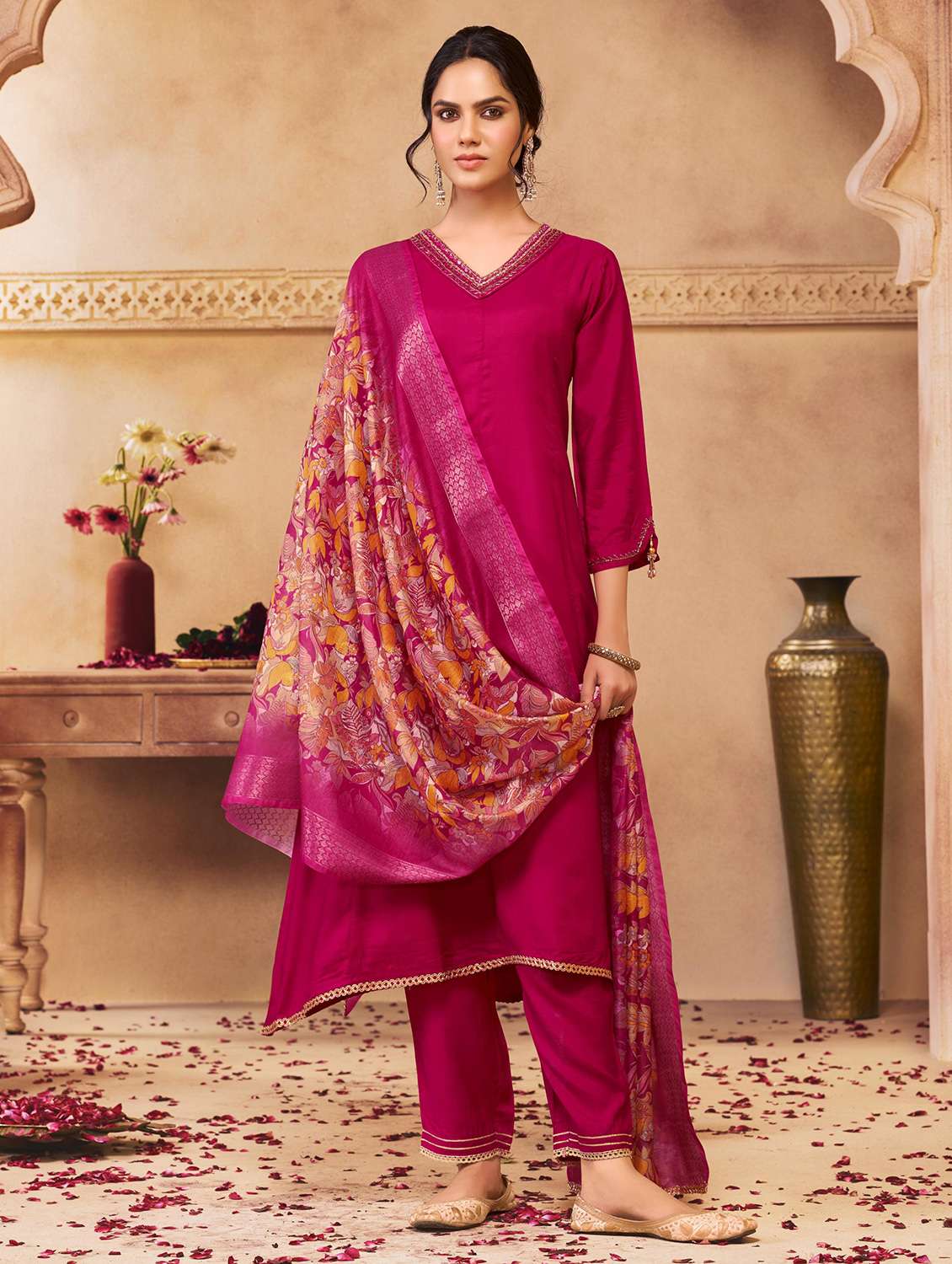 women solid three quarter sleeve kurta pant with dupatta set