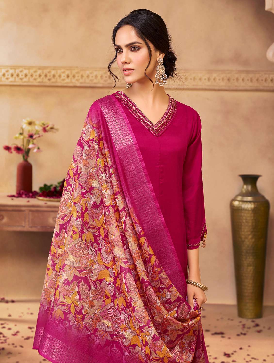 women solid three quarter sleeve kurta pant with dupatta set - 22286540 -  Standard Image - 4