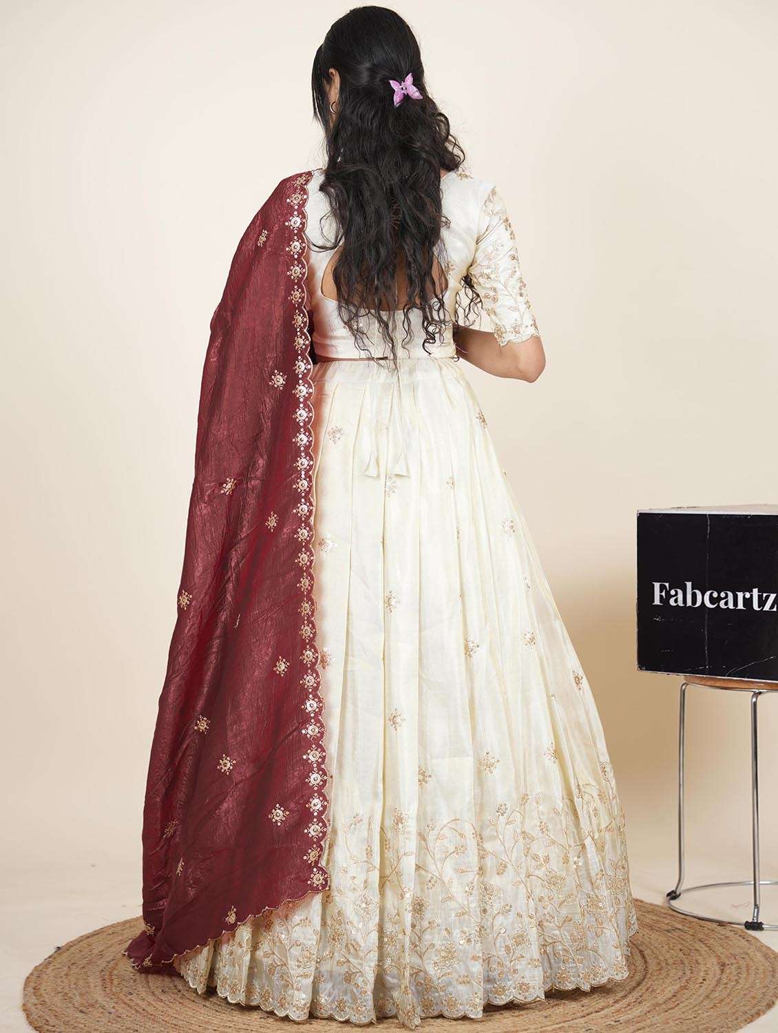 women solid with work semi-stitched flared lehenga - 22286942 -  Standard Image - 4