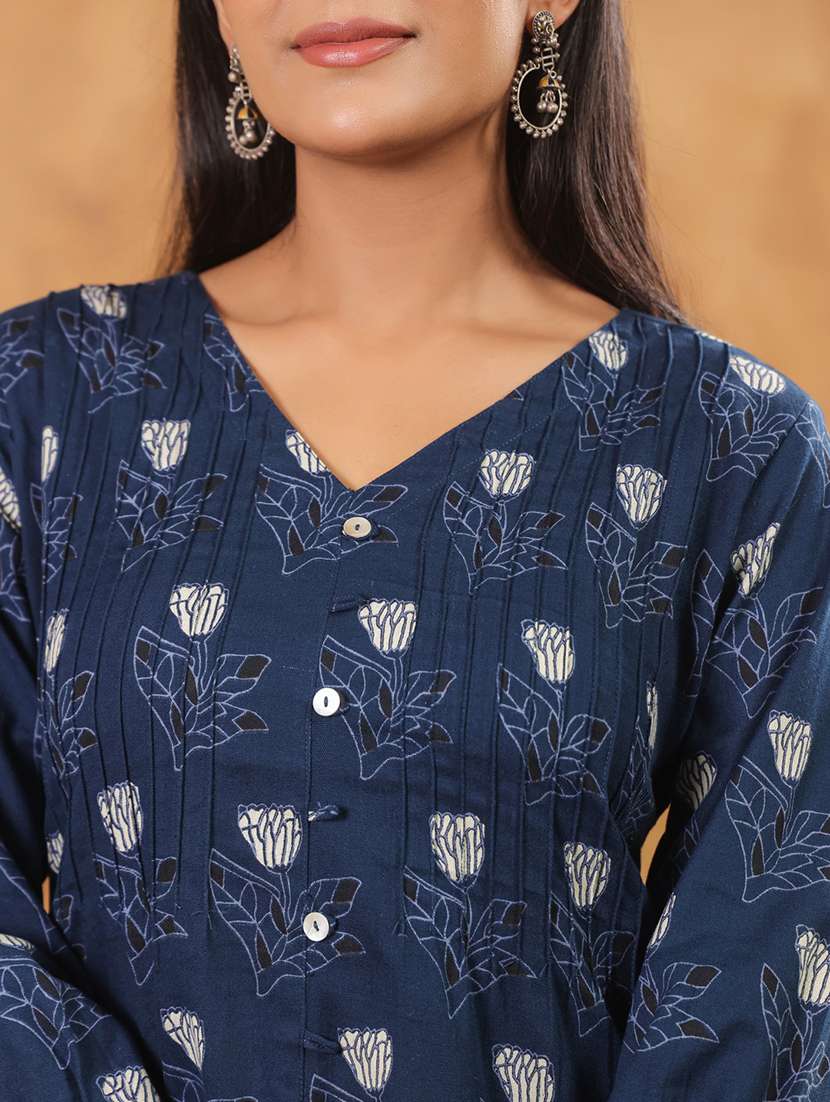 women floral printed three quarter sleeve a-line kurti - 22287109 -  Standard Image - 4