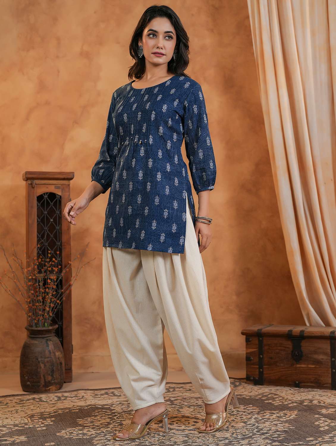 women printed three quarter sleeve straight kurti - 22287110 -  Standard Image - 1
