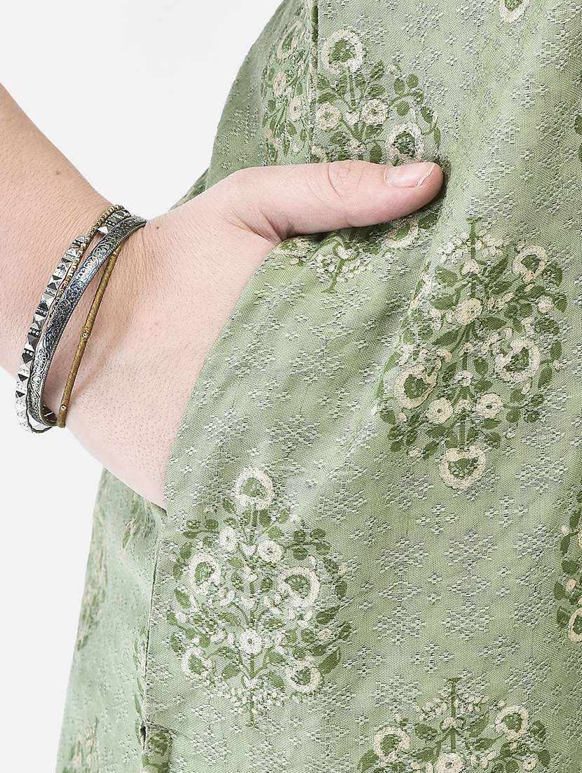 women printed three quarter sleeve straight kurti - 22287116 -  Standard Image - 4