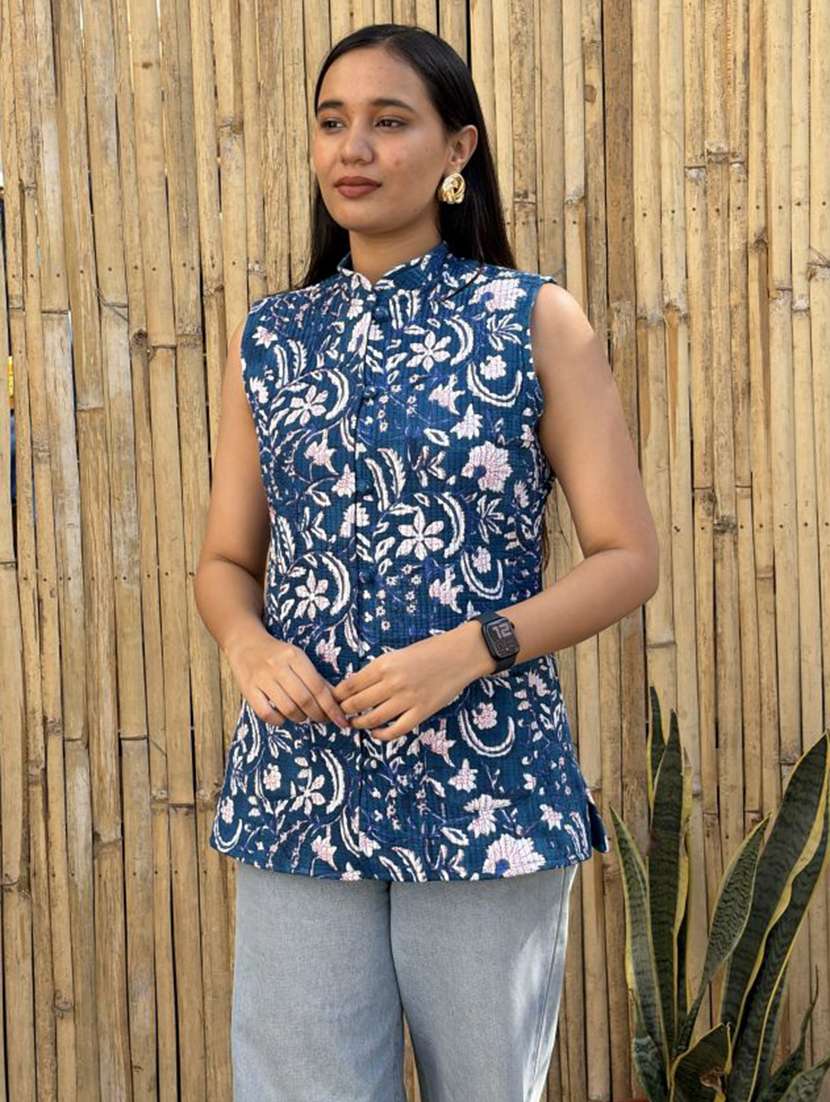 women printed mandarin neck sleeveless jacket - 22287688 -  Standard Image - 1