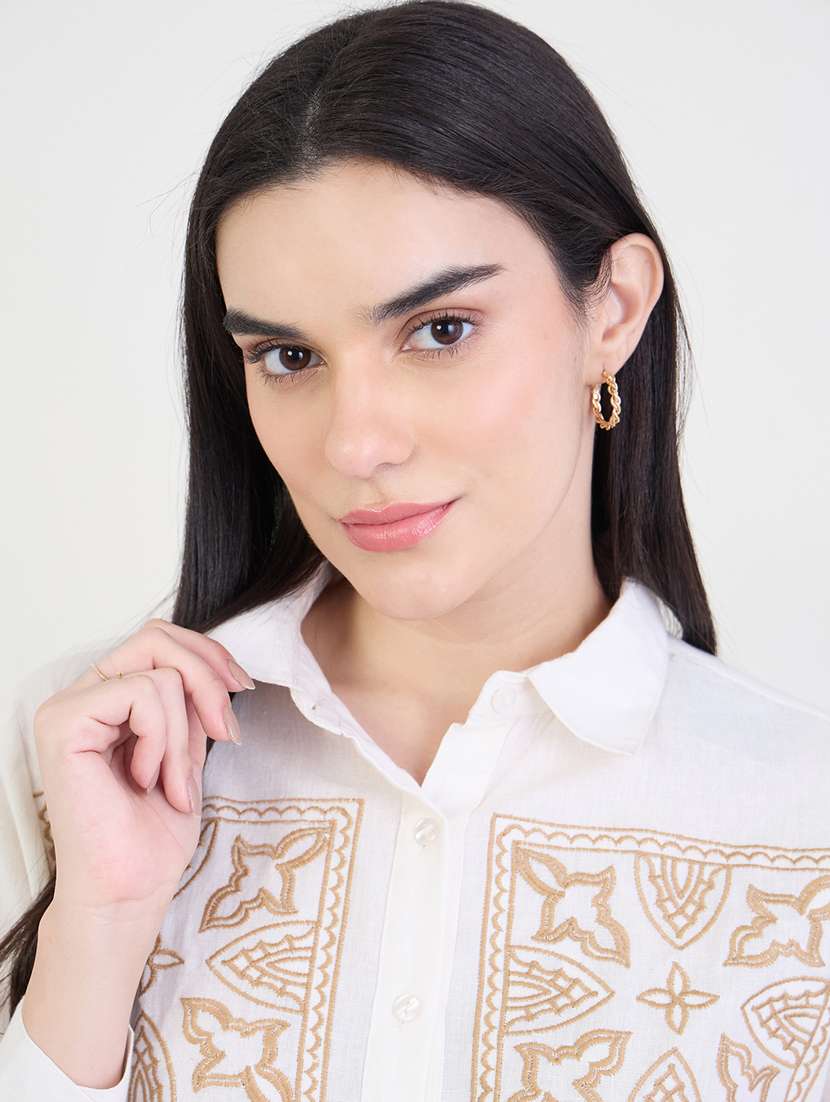 women embroidered long sleeve collared shirt - 22287815 -  Standard Image - 4
