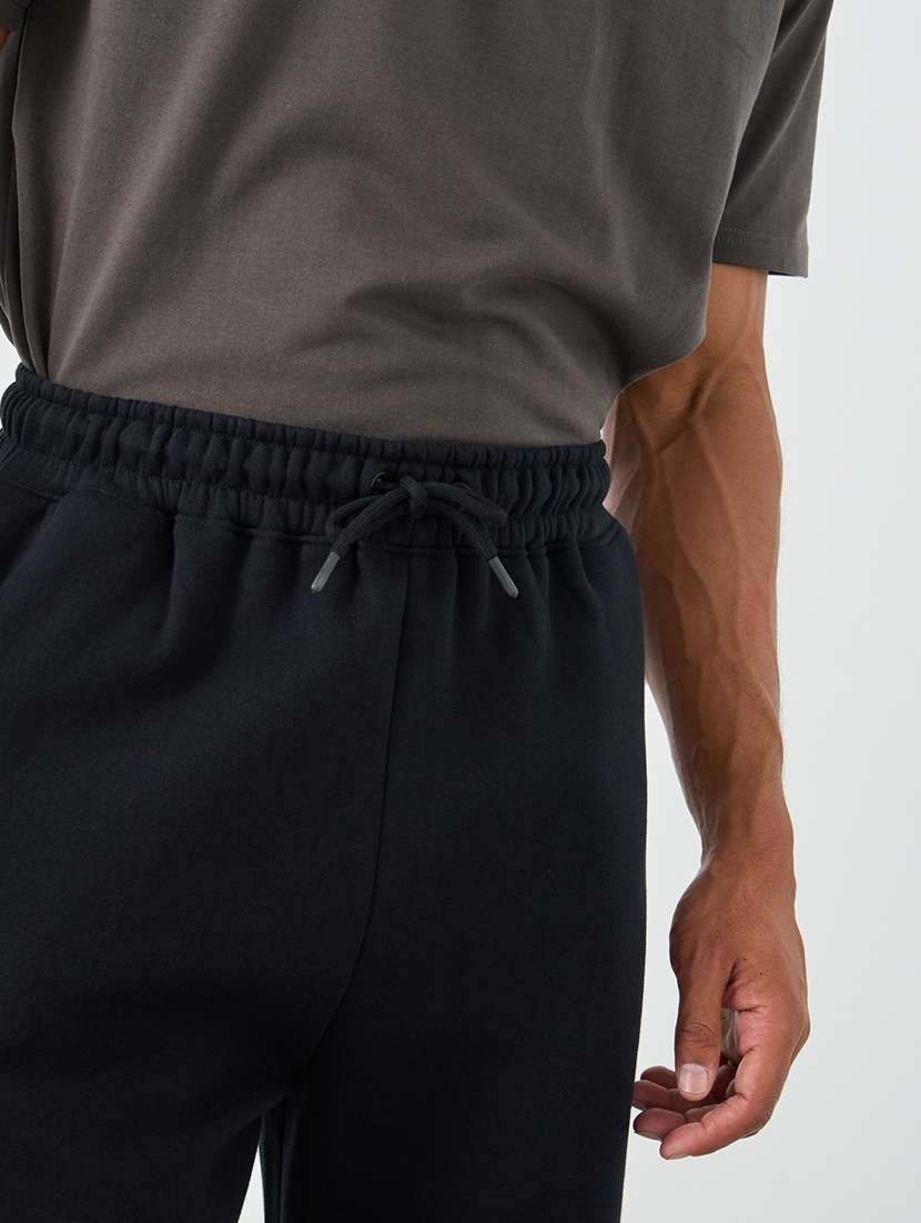 men printed mid rise relaxed fit track pant - 22287910 -  Standard Image - 4