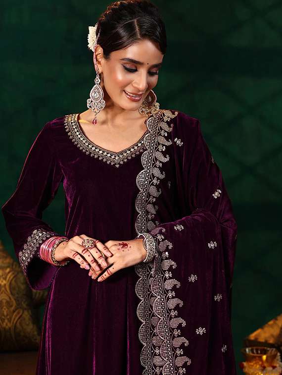 women solid with work long sleeve kurta pant with dupatta set - 22288745 -  Standard Image - 4