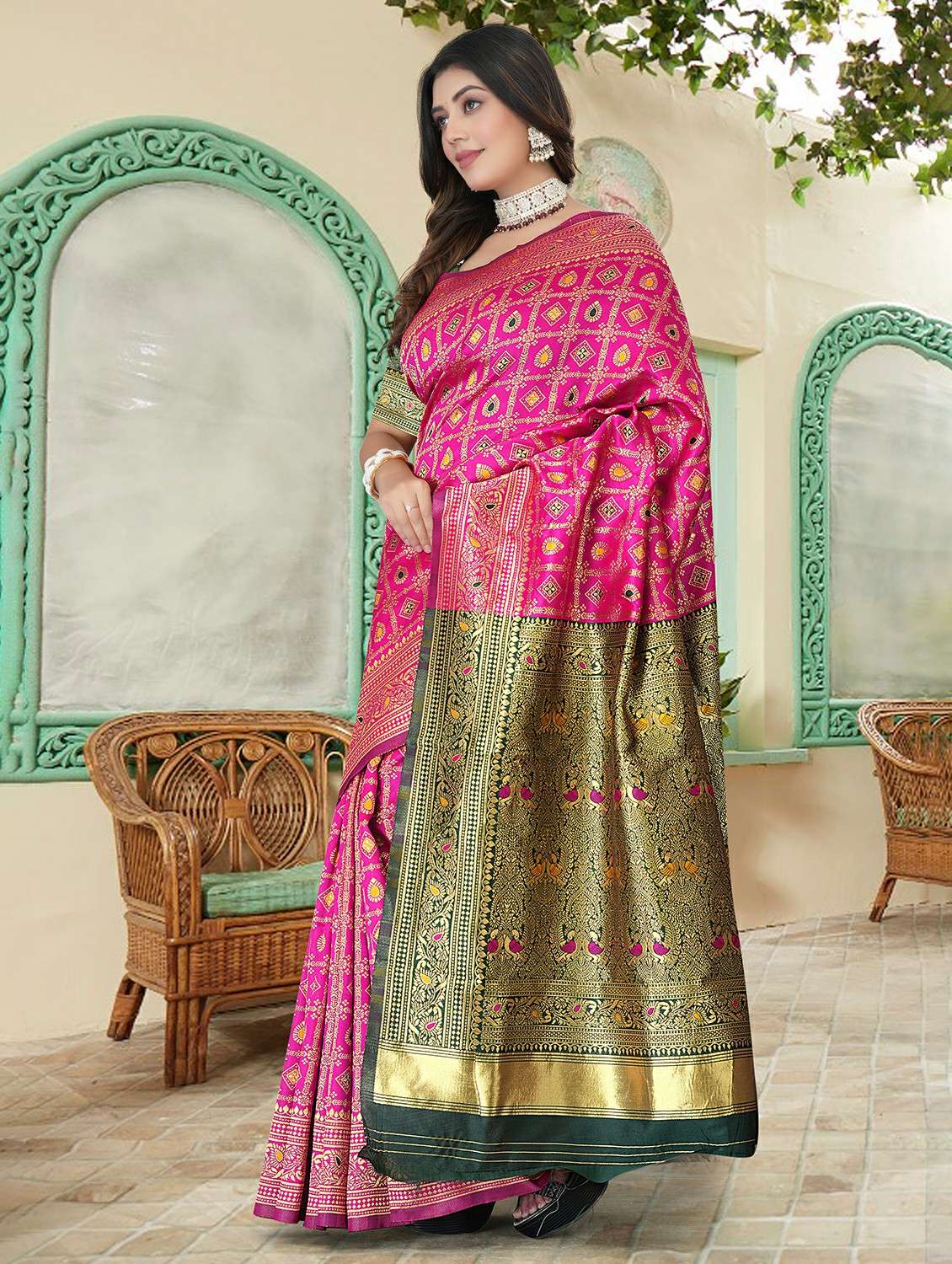 women self design banarasi saree with blouse - 22289199 -  Standard Image - 1