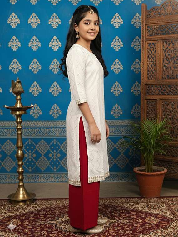 women three quarter sleeve straight kurta - 22289326 -  Standard Image - 1