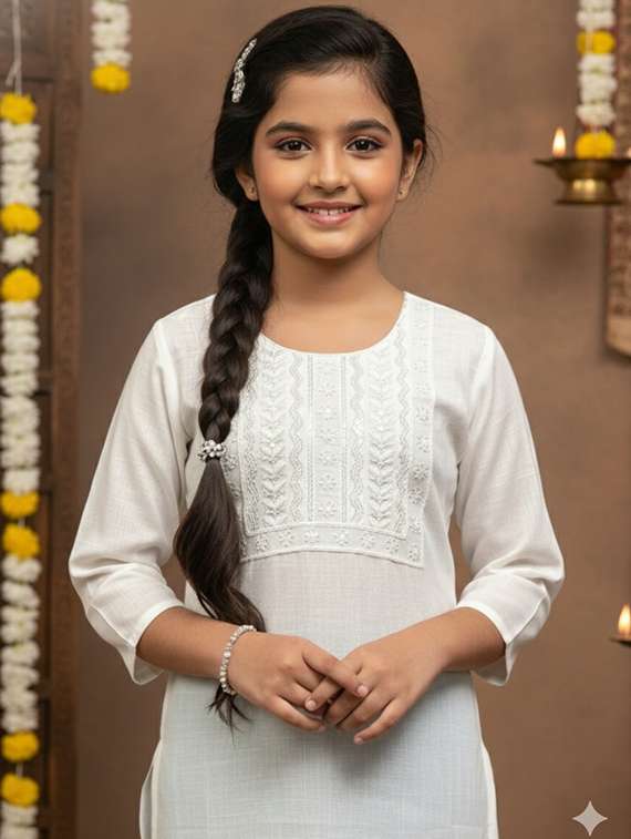 girls three quarter sleeve straight kurta - 22289335 -  Standard Image - 4