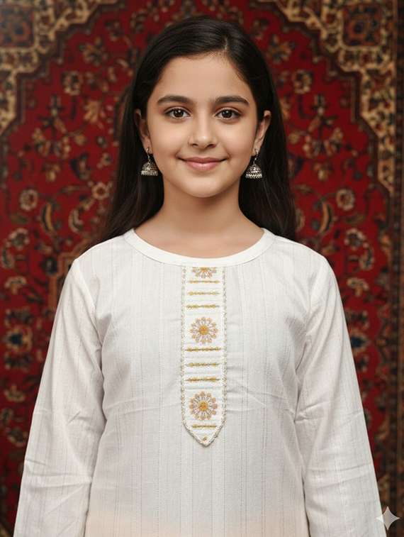 women three quarter sleeve straight kurta - 22289337 -  Standard Image - 4