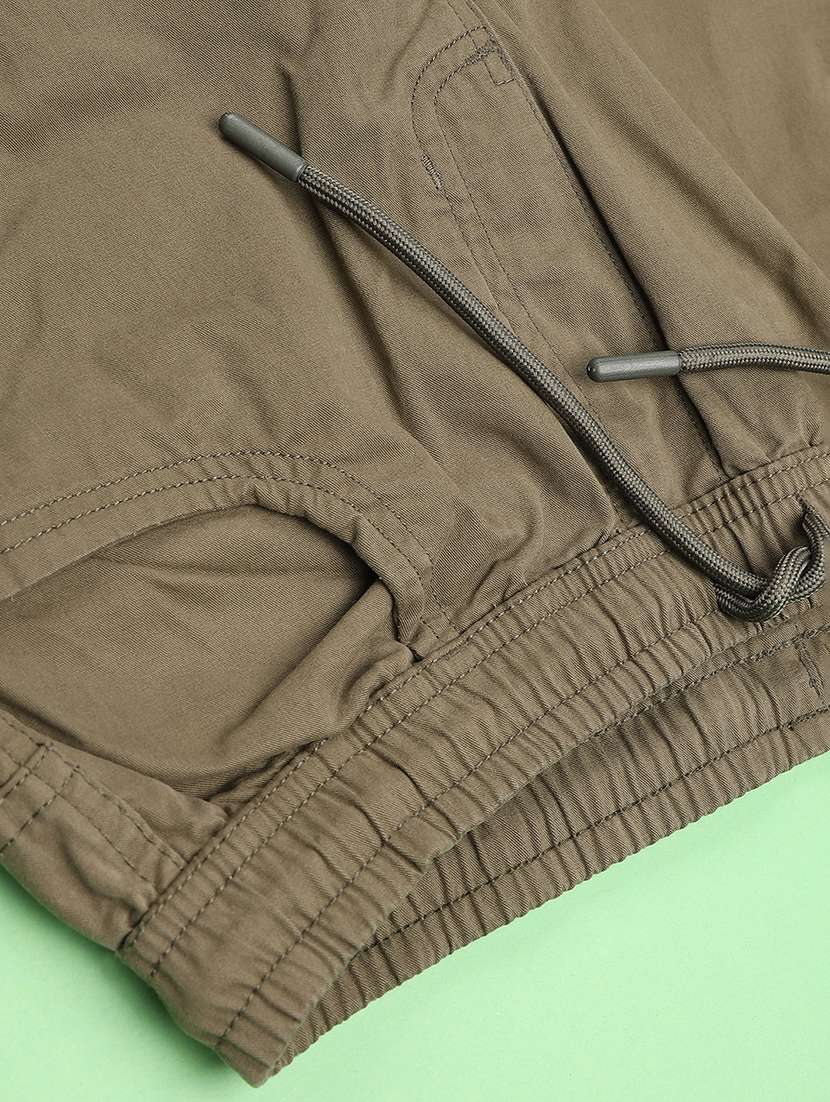 boys solid mid rise jogger - 22289865 -  Standard Image - 4