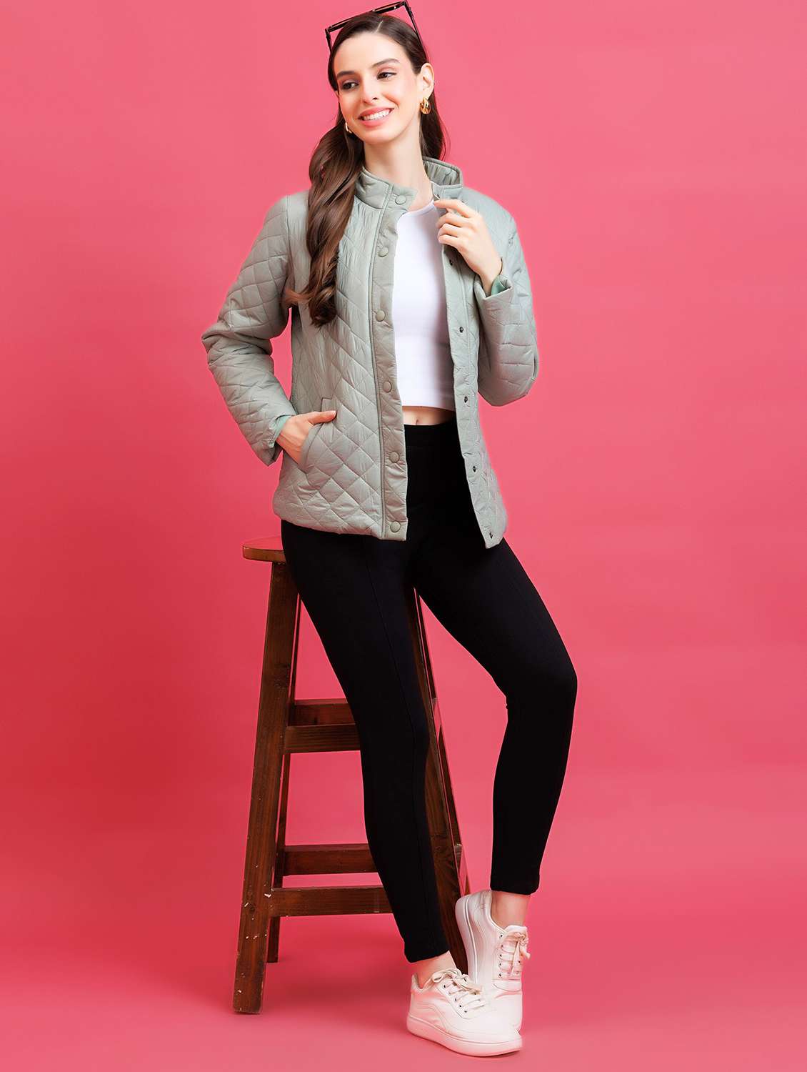 women solid long sleeve quilted jacket - 22290408 -  Standard Image - 4