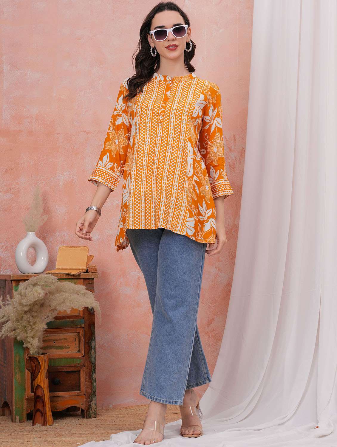 women printed three quarter slevee kurti - 22290440 -  Standard Image - 4