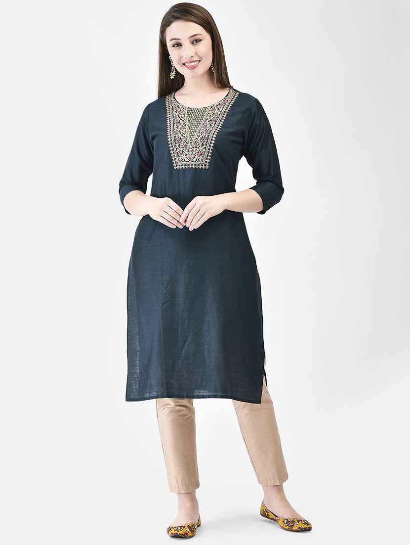Women Solid With Work Three Quarter Sleeve Straight Kurta - 22290504 -  Standard Image - 1