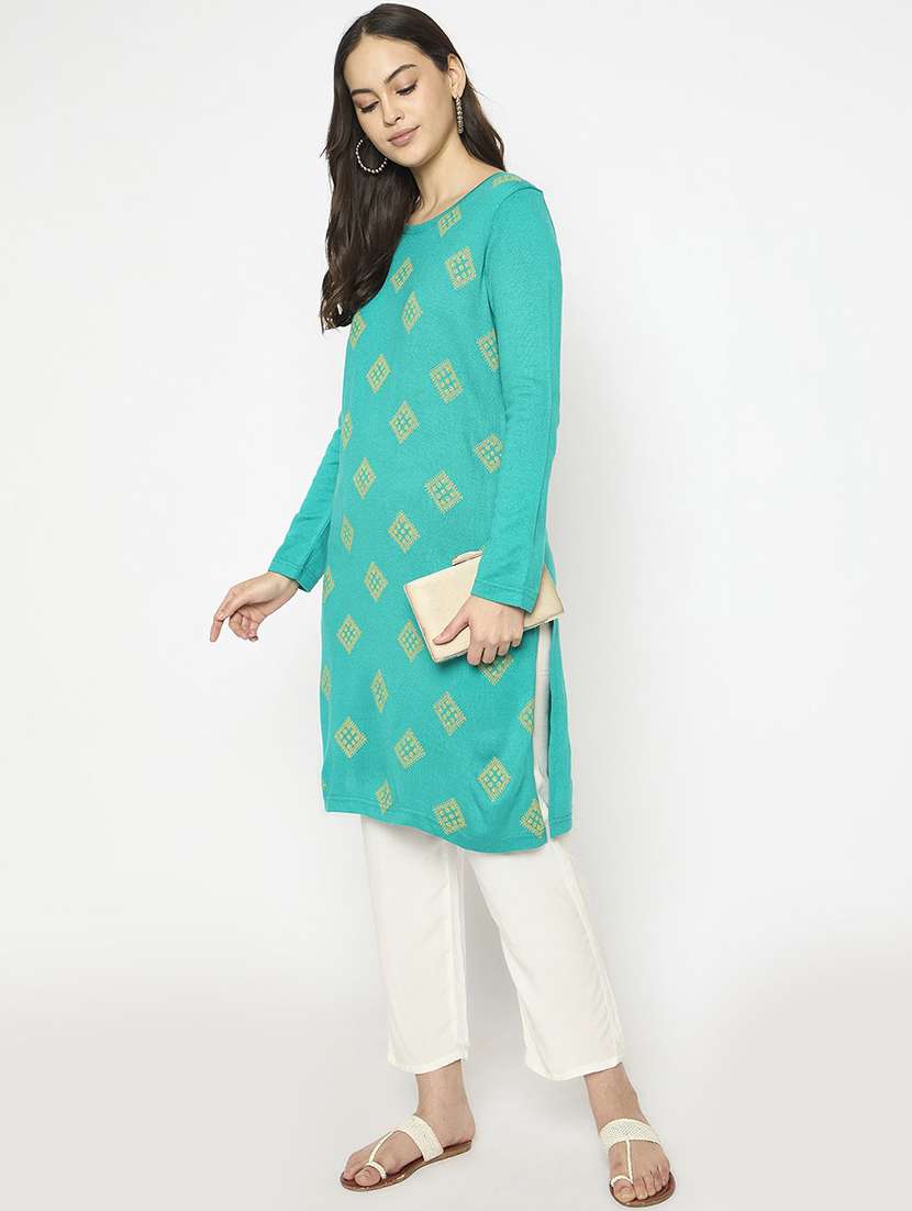women printed long sleeve winter wear kurta 