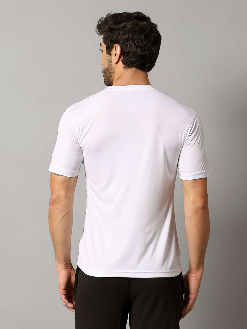 Men Solid Short Sleeve Regular Fit T-shirt - 22291222 -  Standard Image - 1