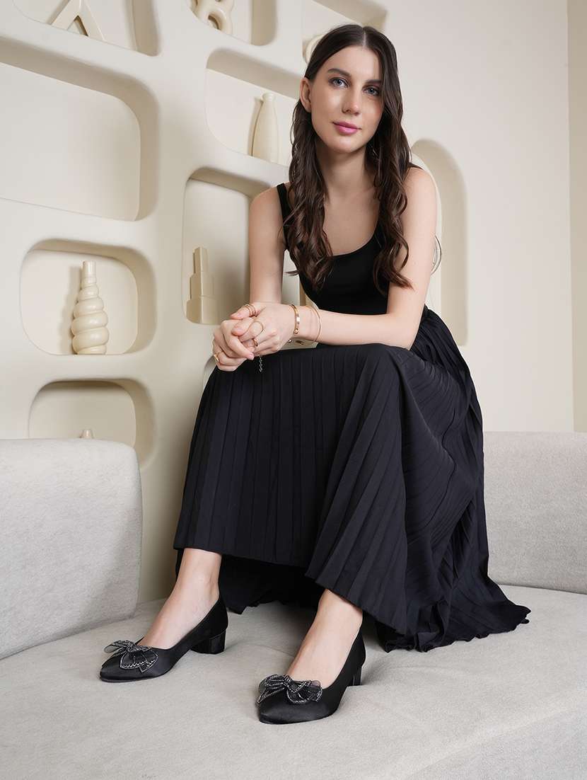 women solid slip on pump - 22292192 -  Standard Image - 1