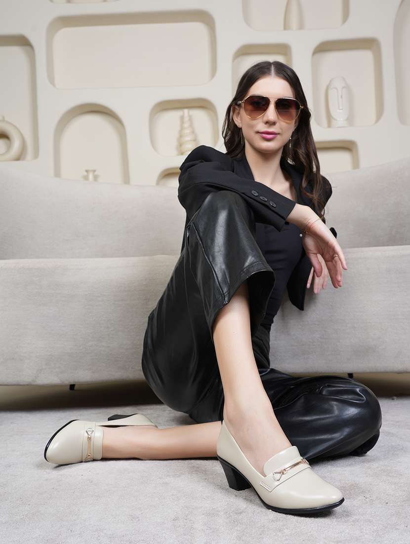 women solid slip on pump - 22292209 -  Standard Image - 1