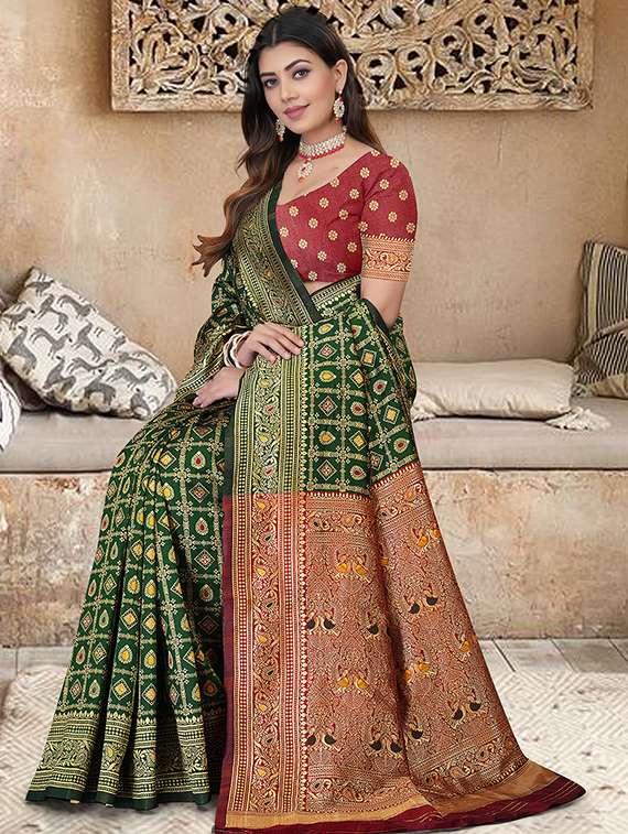 women self design banarasi saree with blouse - 22292567 -  Standard Image - 1