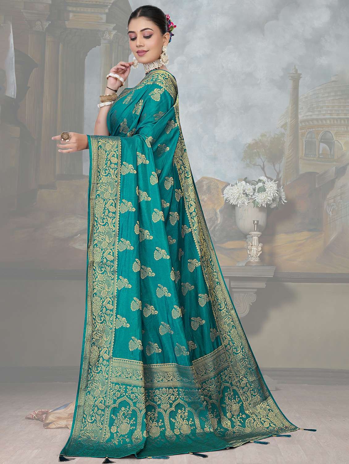 women self design banarasi saree with blouse - 22292578 -  Standard Image - 1