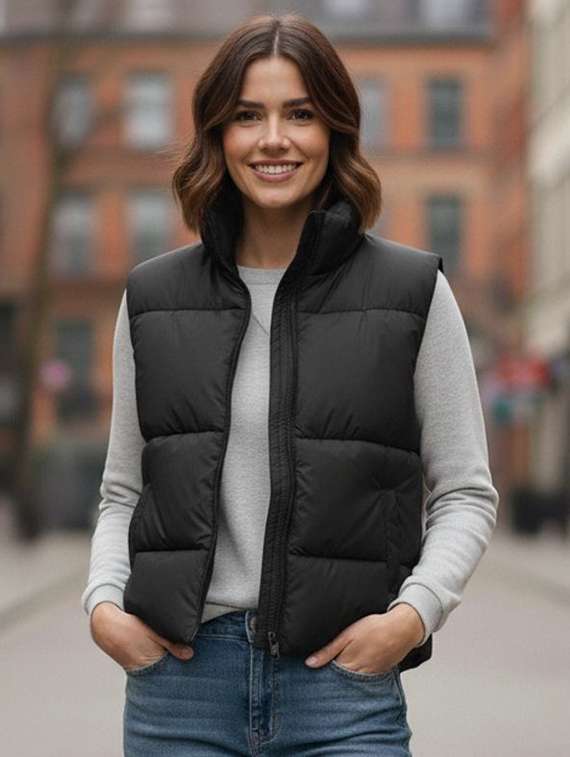 women solid stand collar sleeveless quilted jacket