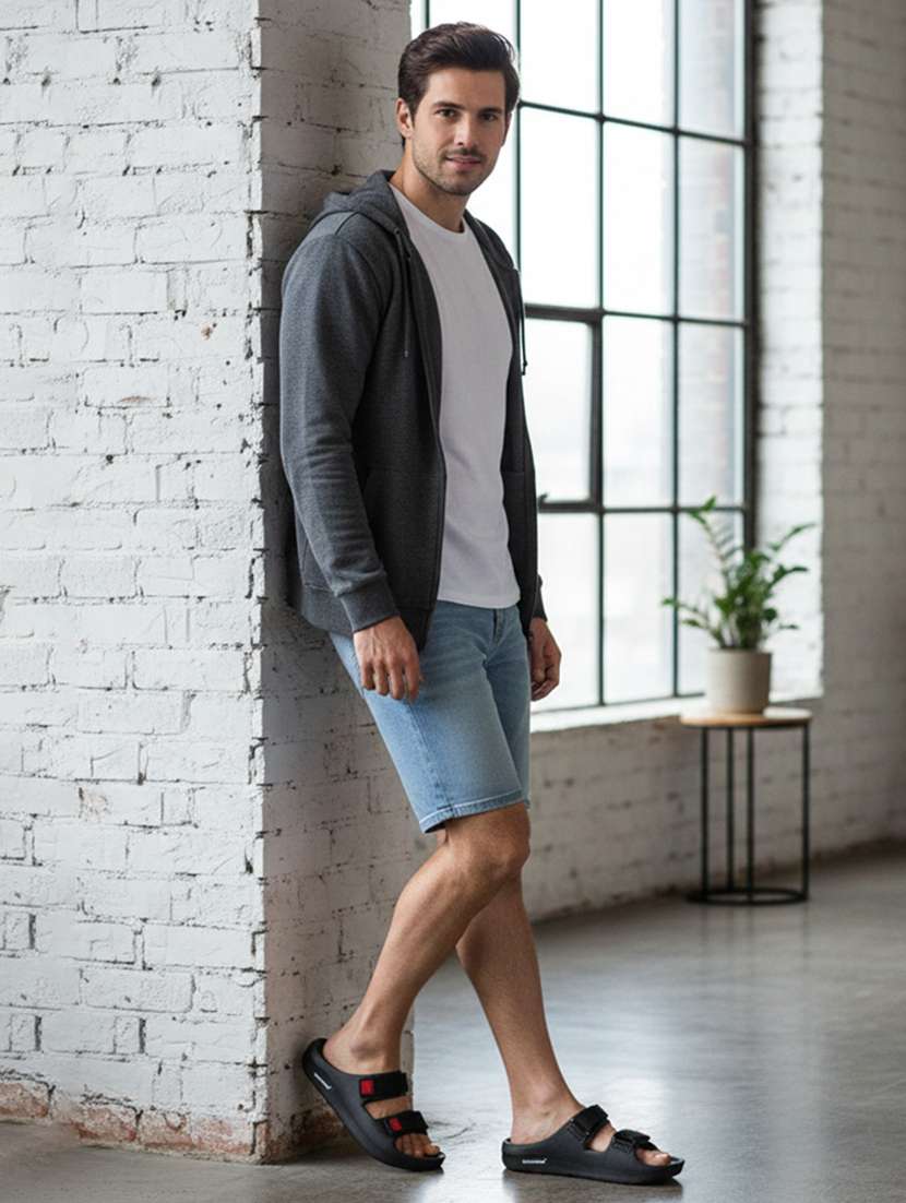 men solid slip on slider - 22293011 -  Standard Image - 4