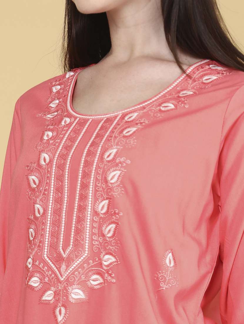 women solid with work straight kurta - 22293366 -  Standard Image - 1