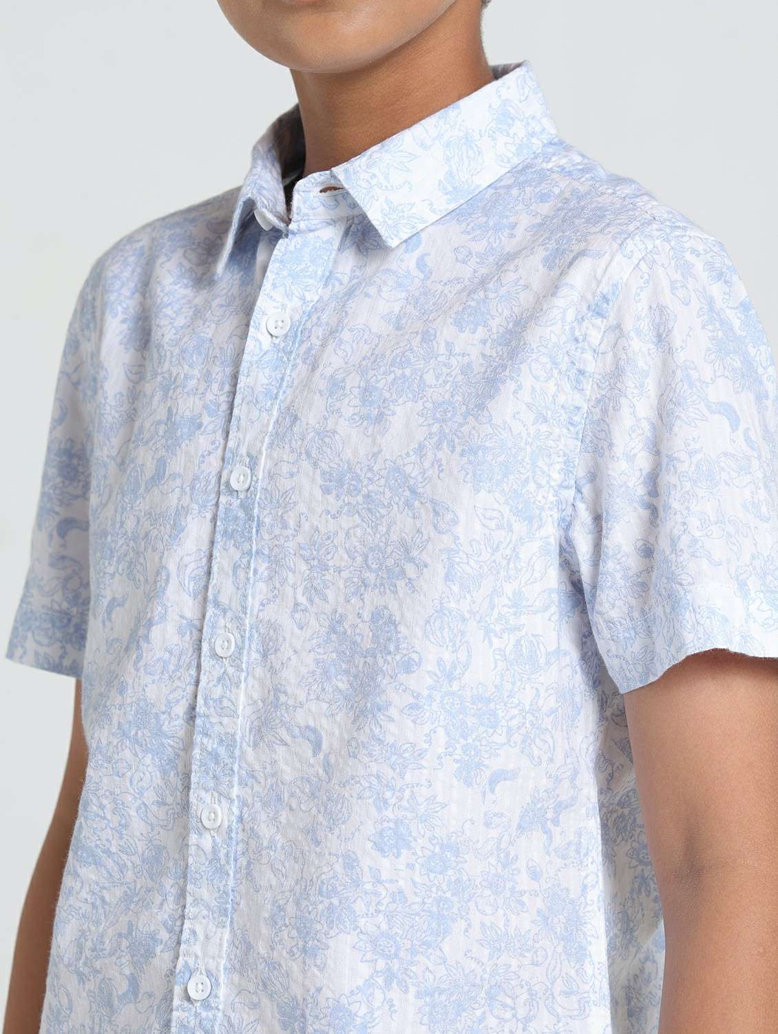 blue cotton shirt - 22293463 -  Standard Image - 4