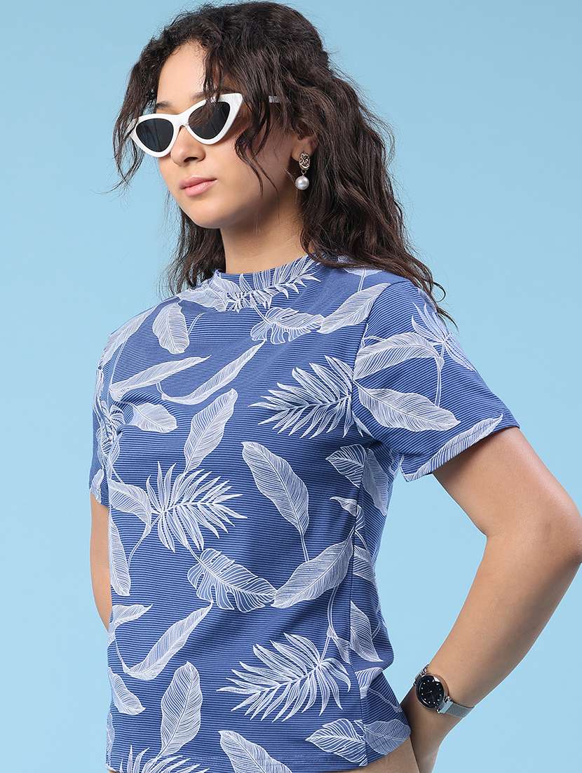 women printed round neck t-shirt