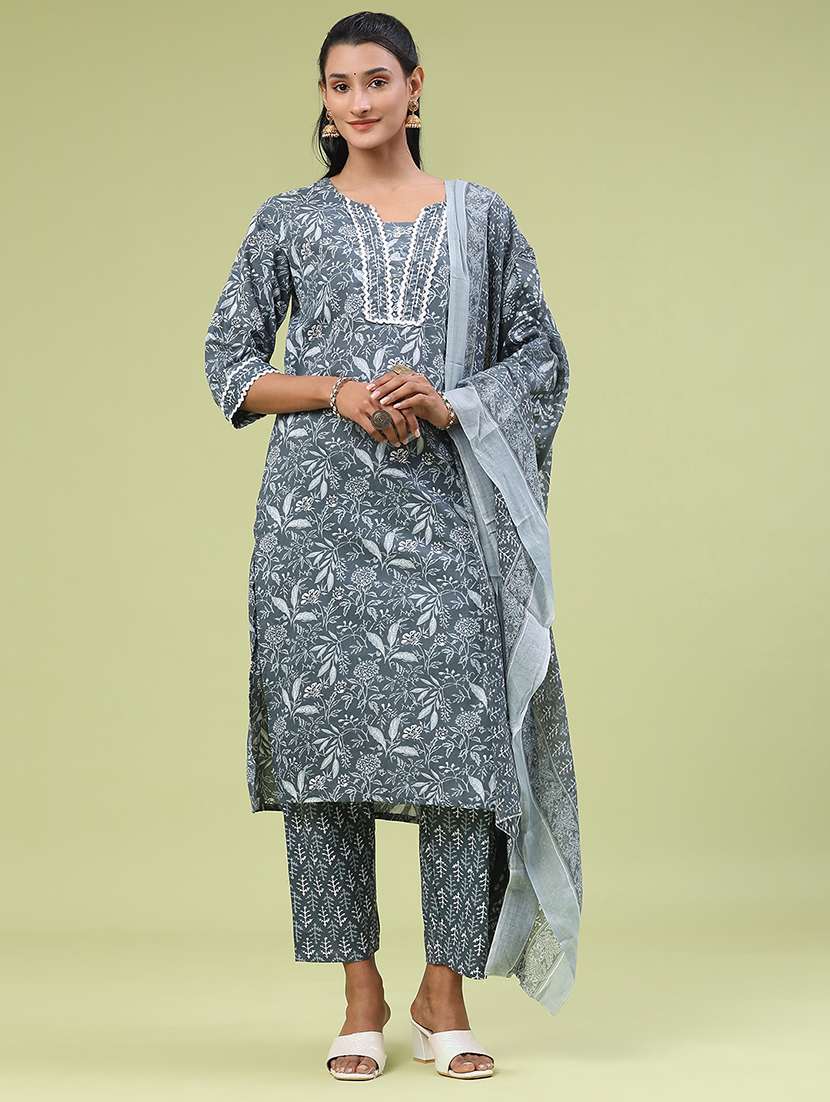 women printed three quarter sleeve kurta pant with dupatta set - 22294169 -  Standard Image - 1