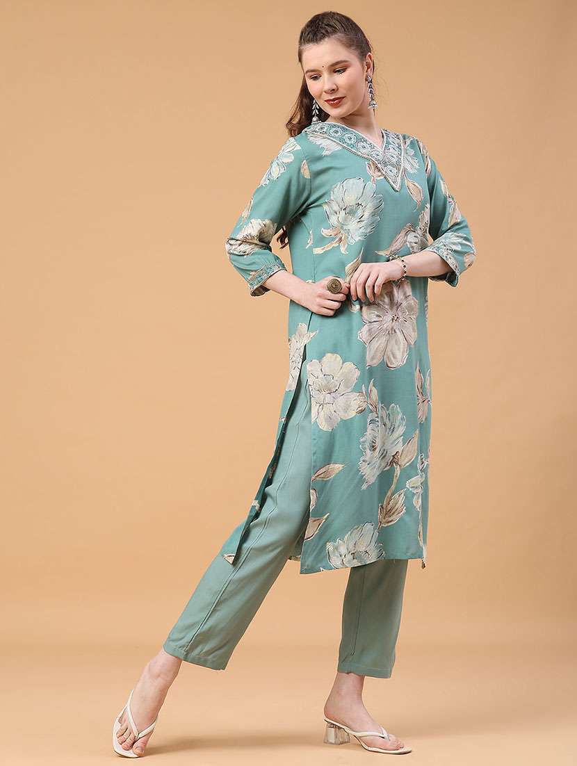 women printed three quarter sleeve kurta pant with dupatta set - 22294199 -  Standard Image - 1