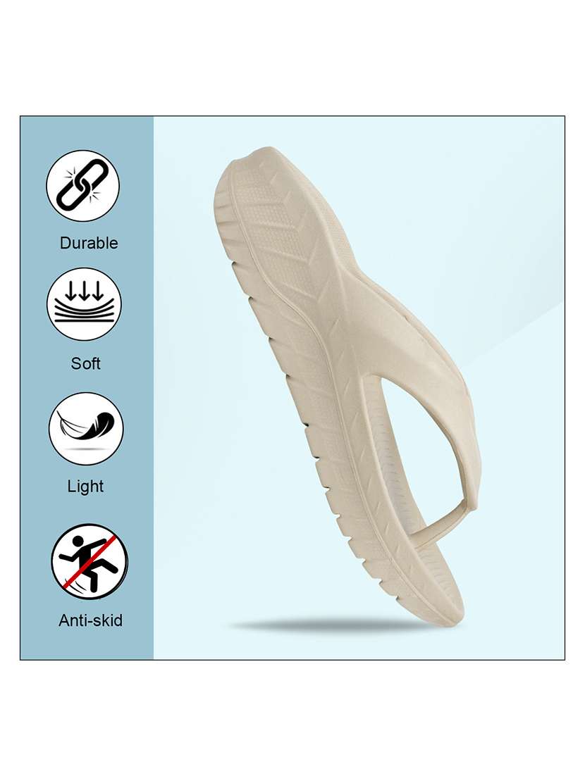 men solid toe seperator slipper - 22294280 -  Standard Image - 4