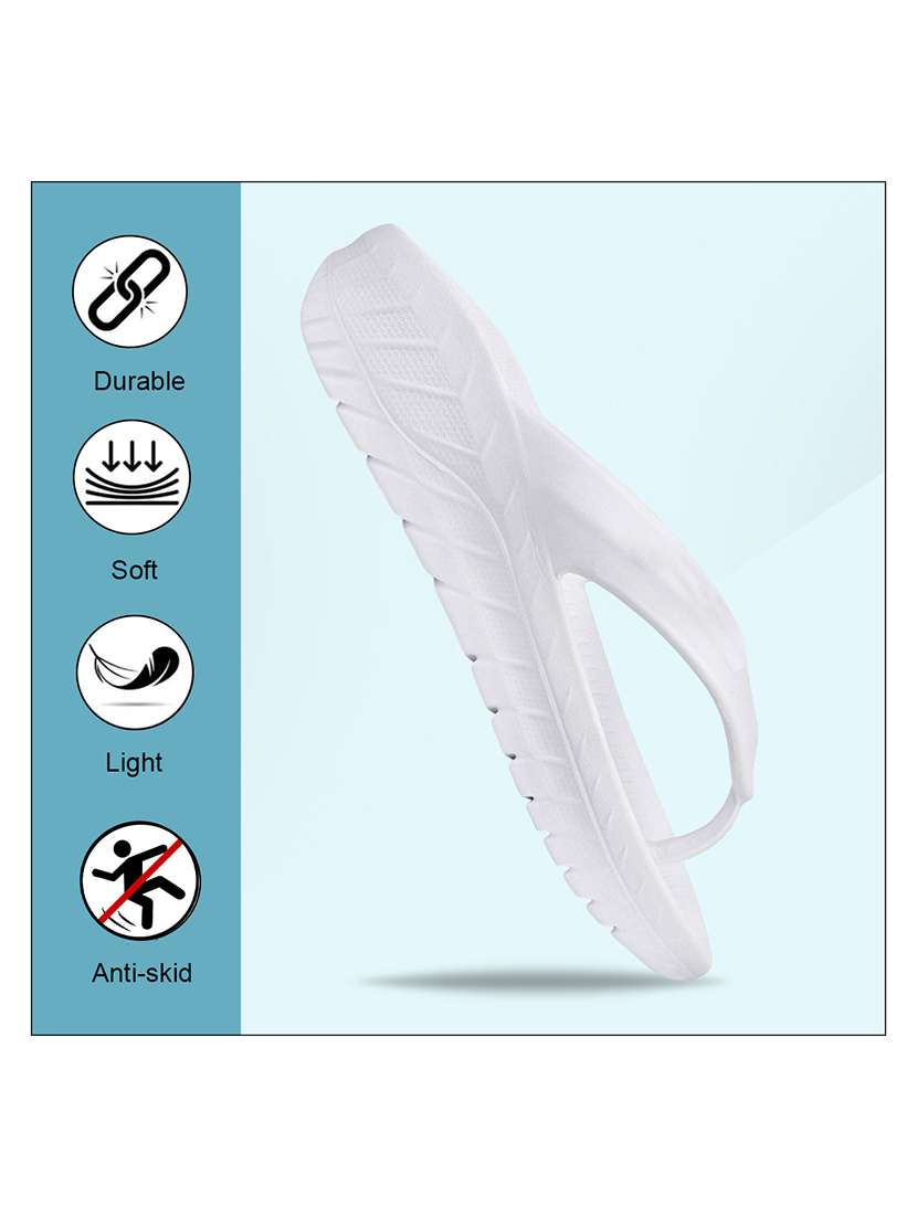men solid toe seperator slipper - 22294281 -  Standard Image - 4