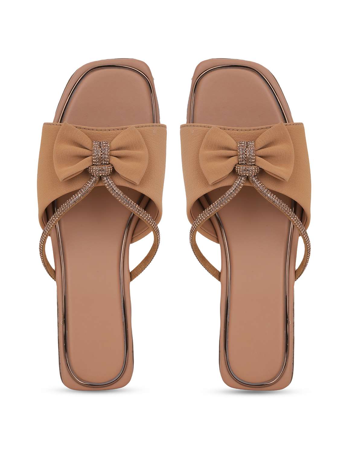 women slip on flat sandal - 22294732 -  Standard Image - 4