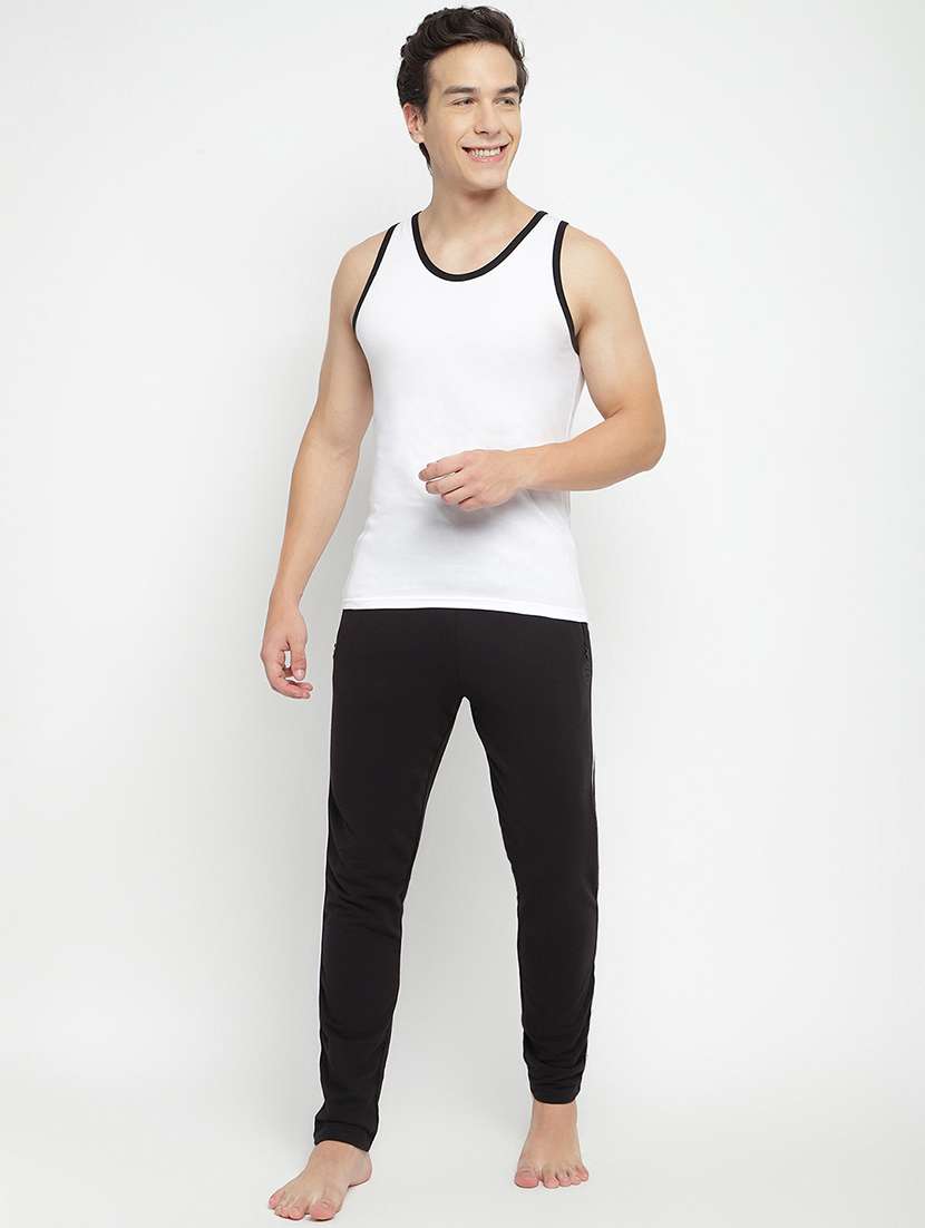 men pack of 3 solid sleeveless vest - 22294877 -  Standard Image - 4