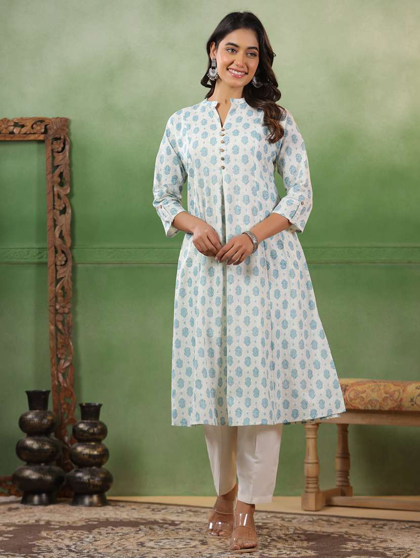 Women Floral Three Quarter Sleeve Kurta Pant Set - 22294990 -  Standard Image - 1