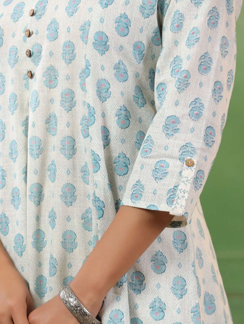 Women Floral Three Quarter Sleeve Kurta Pant Set - 22294990 -  Standard Image - 6