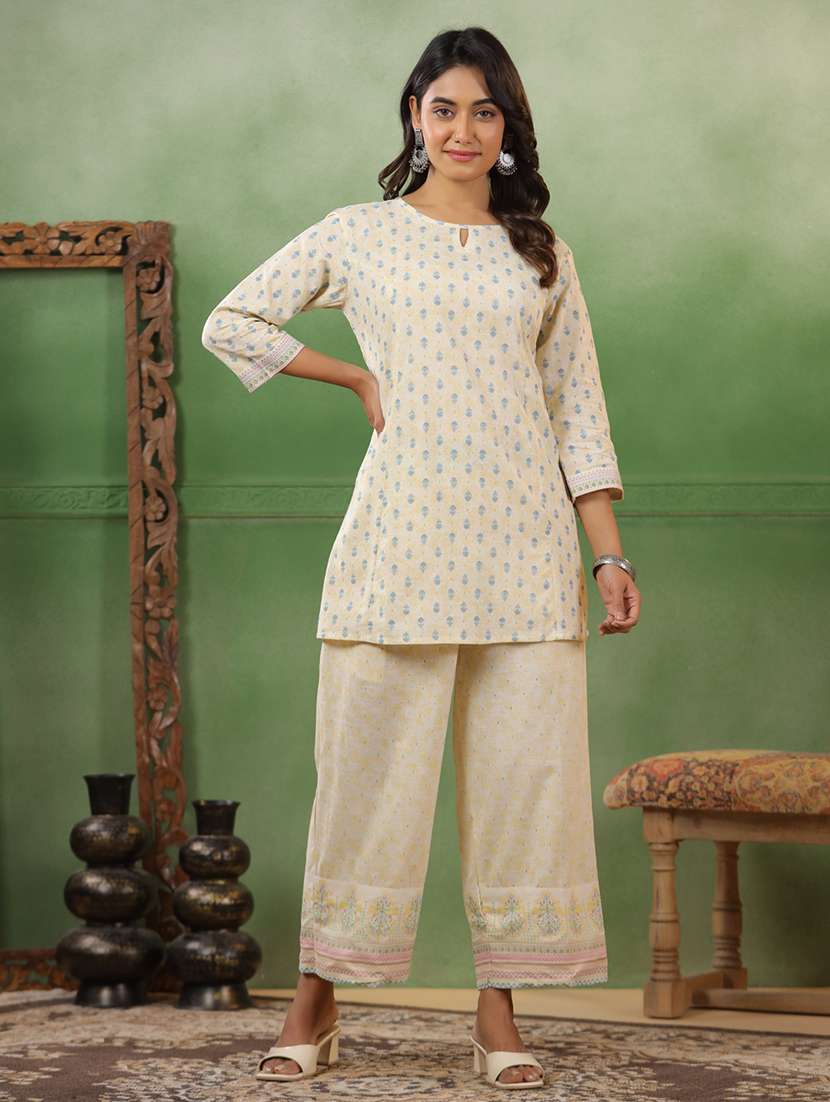 women printed three quarter sleeve ethnic co-ord set - 22295004 -  Standard Image - 1