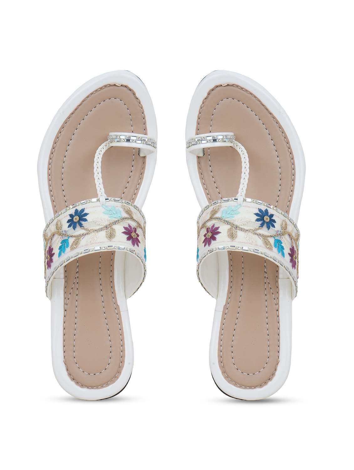 women embroidered one toe flat sandal - 22295056 -  Standard Image - 4