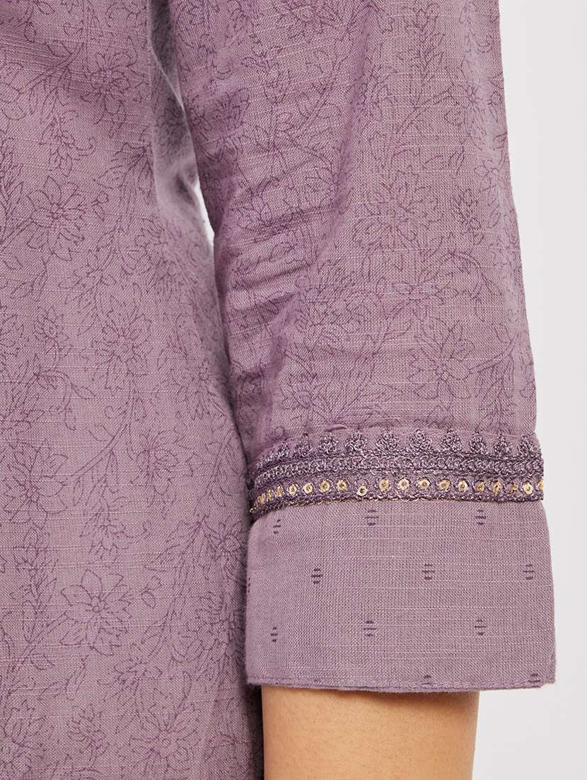 women printed three quarter sleeve a-line kurta - 22295100 -  Standard Image - 4