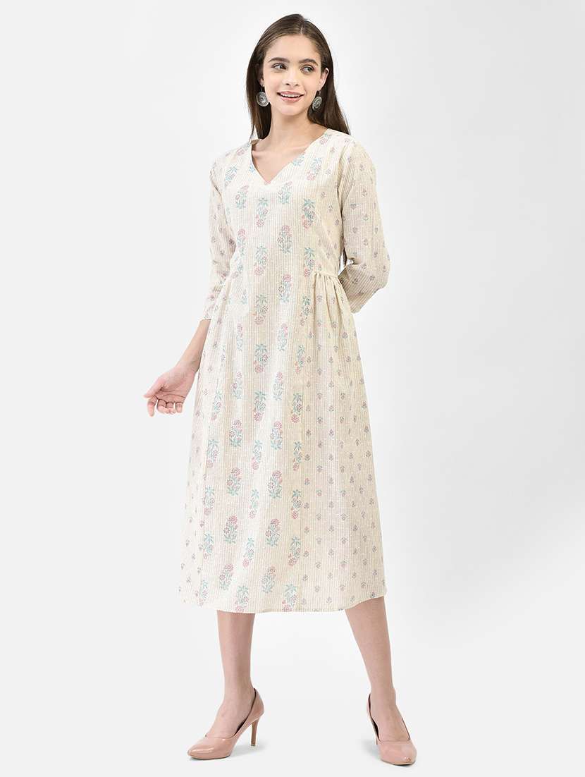 women floral three quarter sleeve a-line kurta - 22295115 -  Standard Image - 4