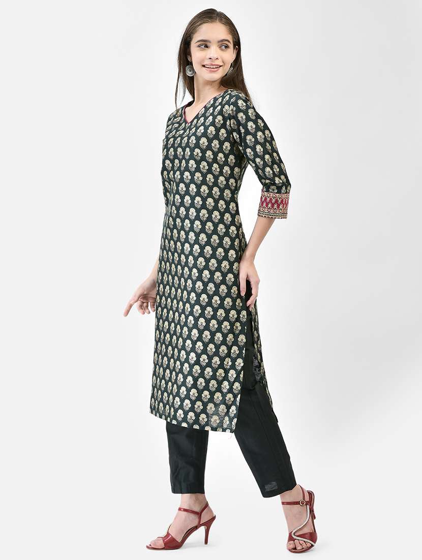 women floral printed three quarter sleeve straight kurta - 22295118 -  Standard Image - 4