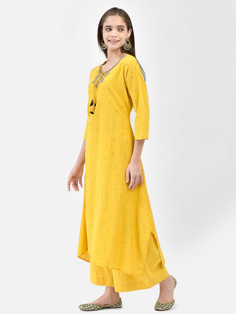 women self design three quarter sleeve a-line kurta - 22295122 -  Standard Image - 1