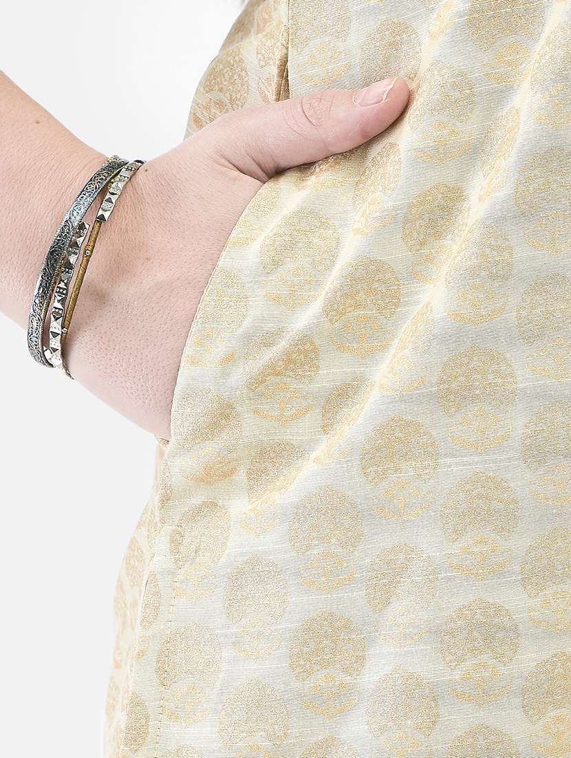 women self design three quarter sleeve straight kurta - 22295132 -  Standard Image - 4